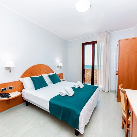 Hotel Alba Torre Lapillo Exteriör bild