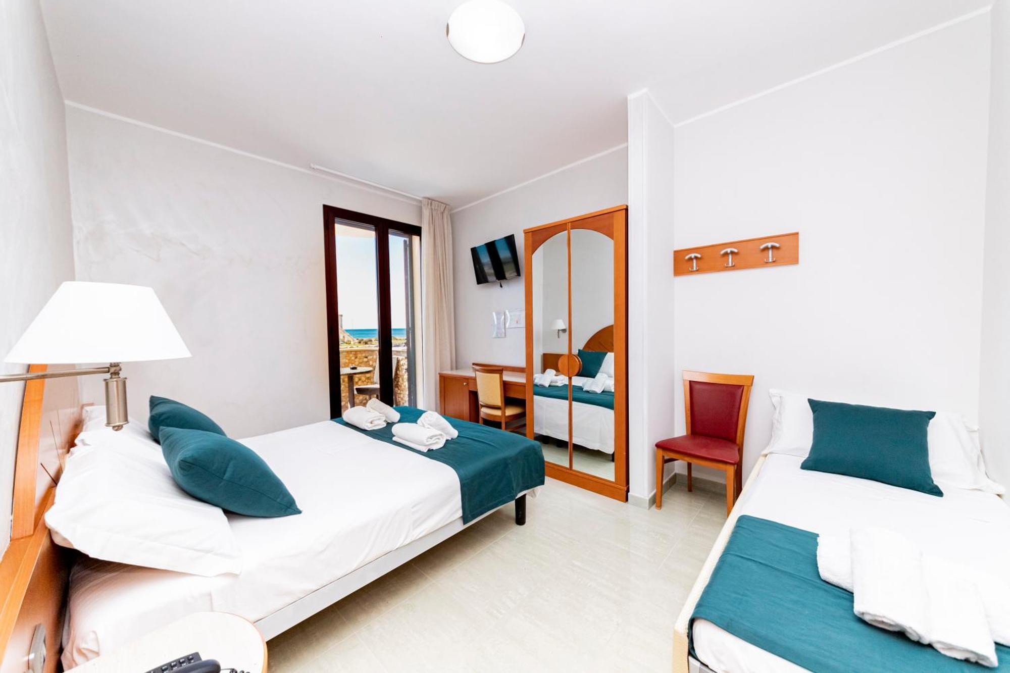 Hotel Alba Torre Lapillo Exteriör bild