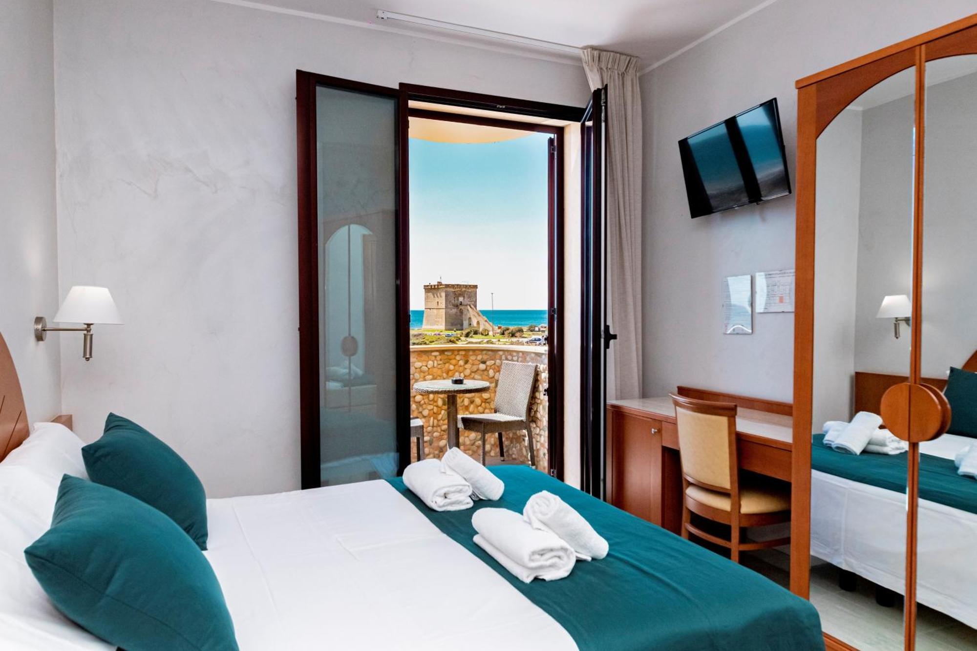 Hotel Alba Torre Lapillo Exteriör bild