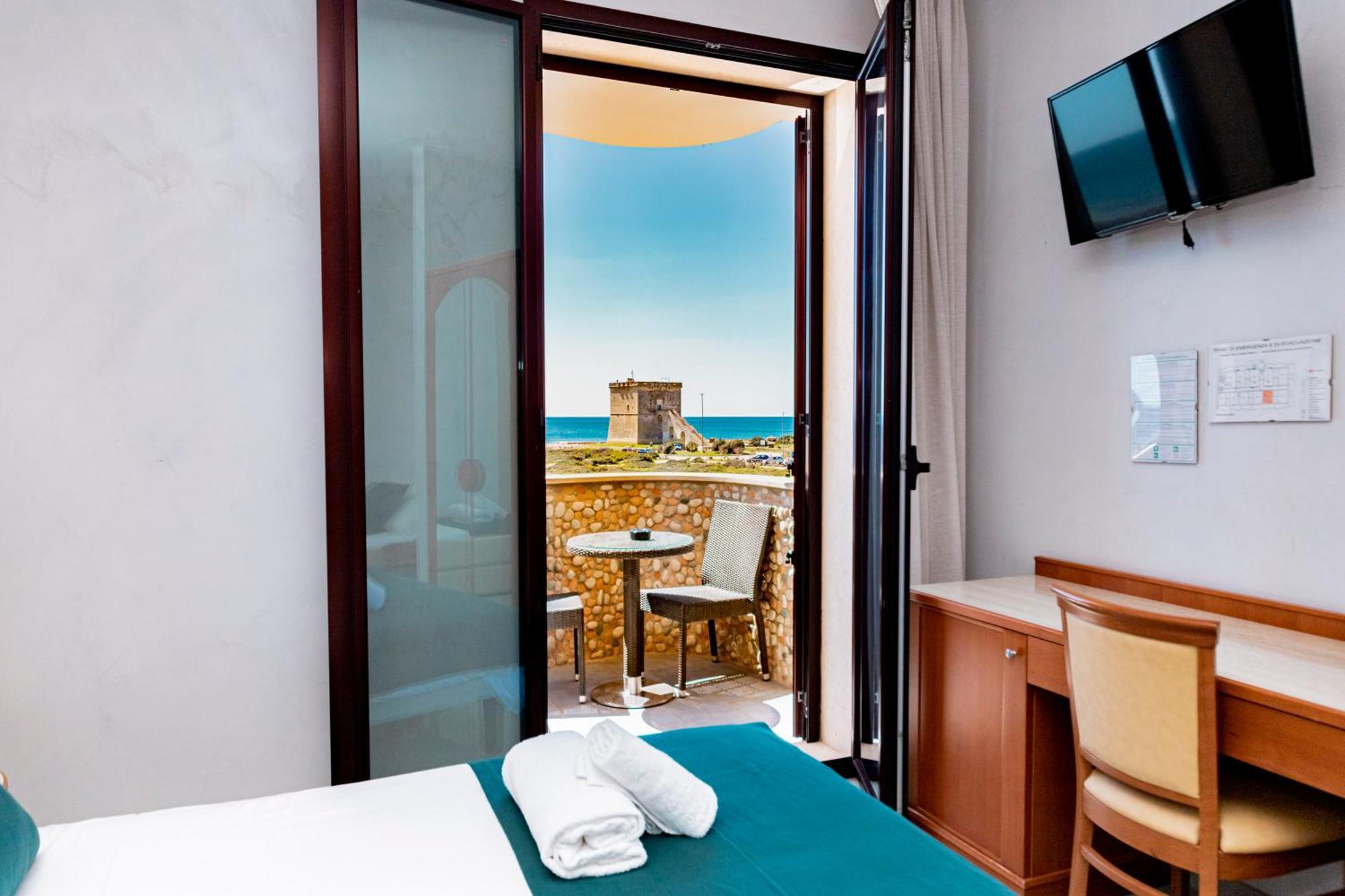 Hotel Alba Torre Lapillo Exteriör bild