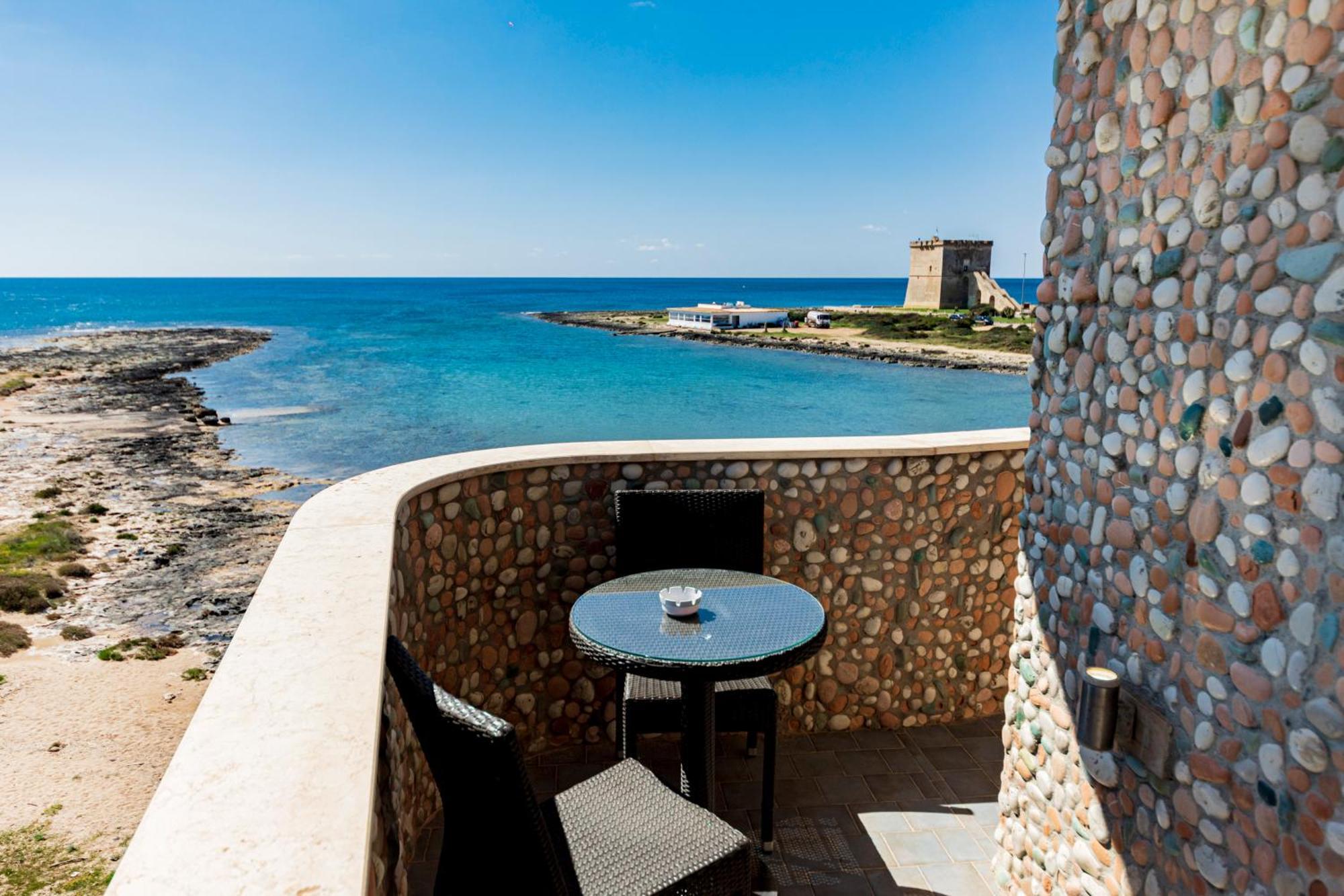 Hotel Alba Torre Lapillo Exteriör bild