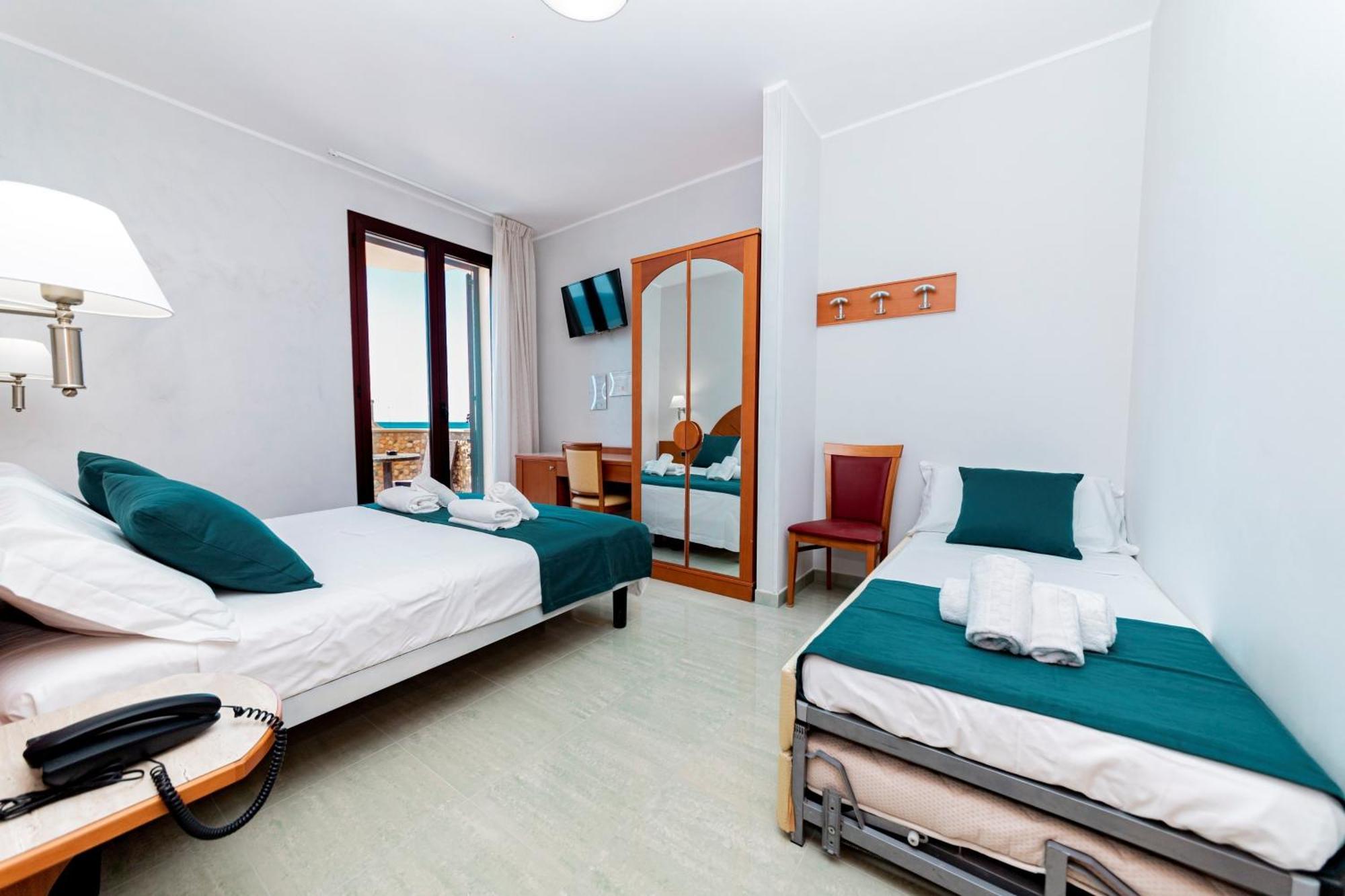 Hotel Alba Torre Lapillo Exteriör bild