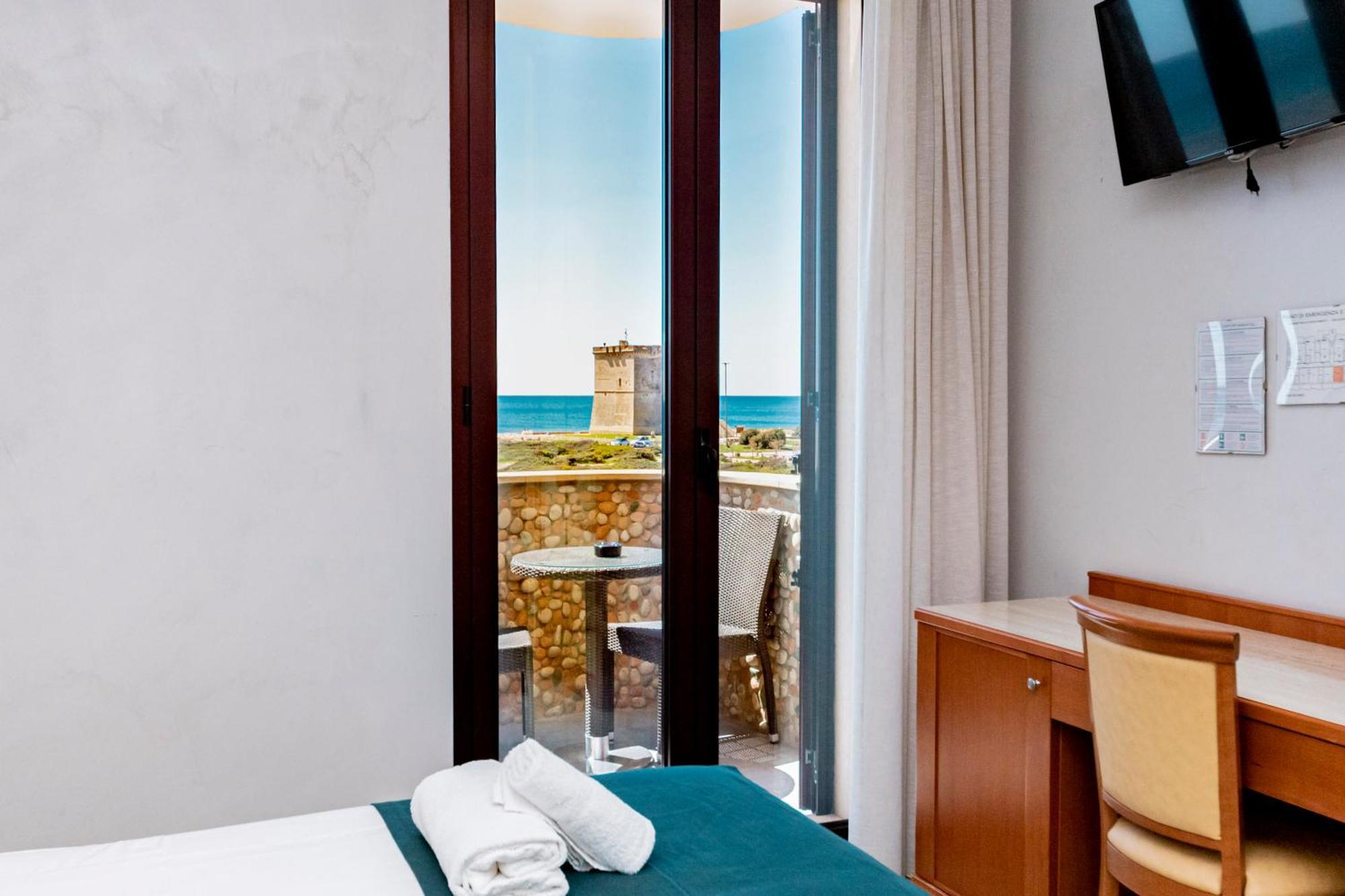 Hotel Alba Torre Lapillo Exteriör bild