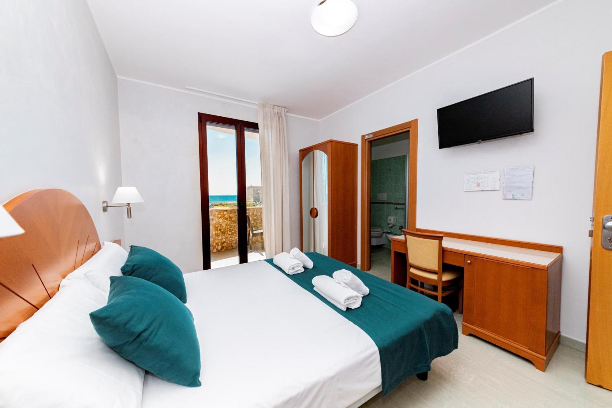 Hotel Alba Torre Lapillo Exteriör bild