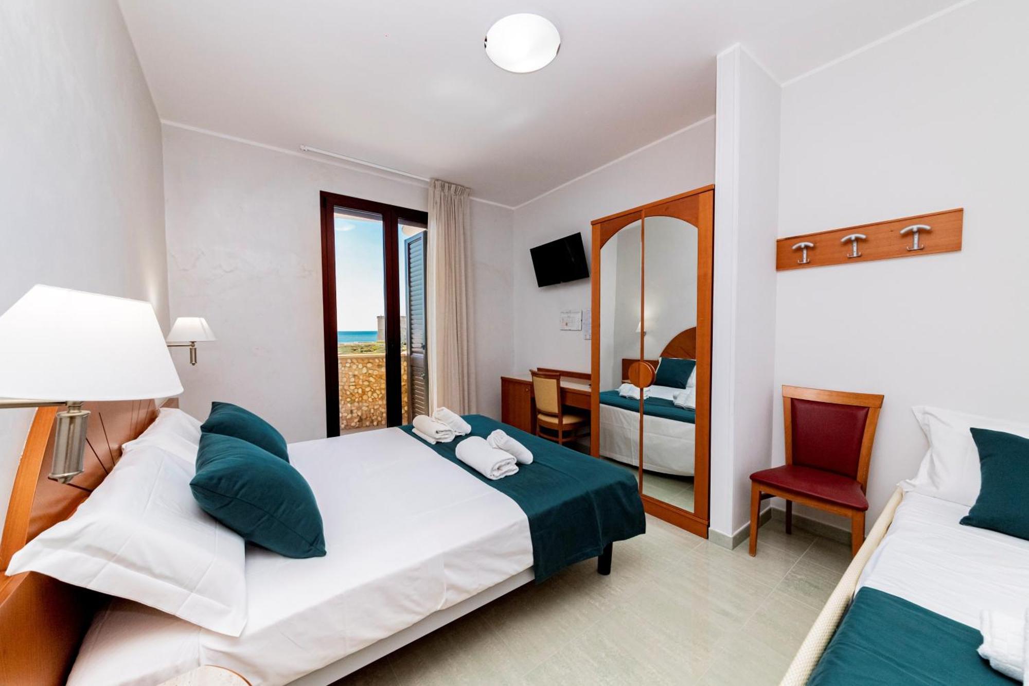 Hotel Alba Torre Lapillo Exteriör bild